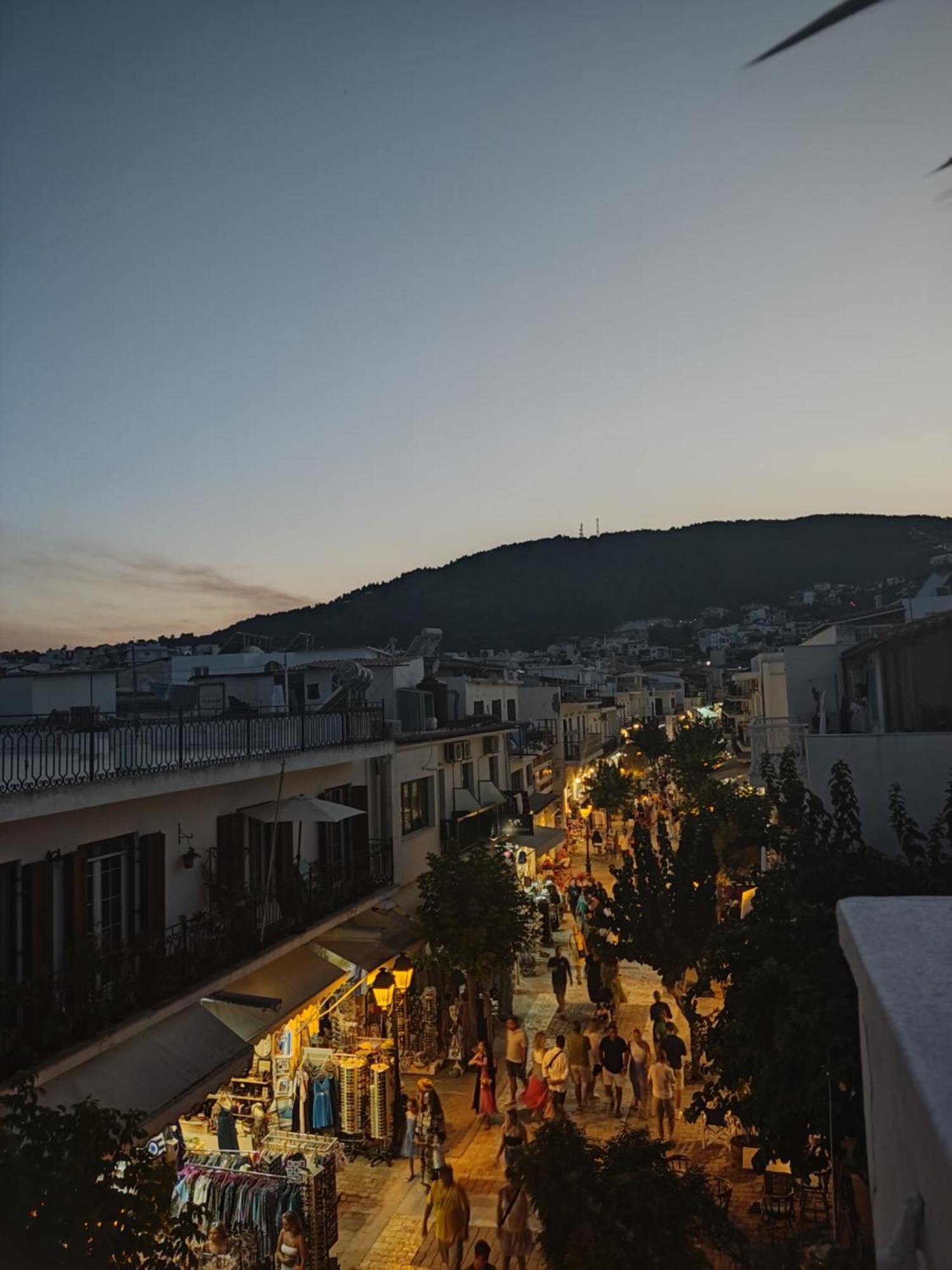 Green Suite Skiathos Екстериор снимка